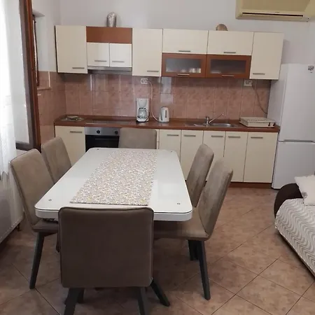 Apartamento Vinka Trogir